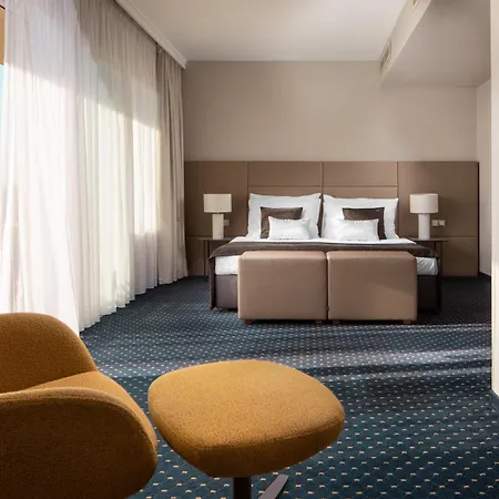 Tree Of Life Hotel Lázně Bělohrad