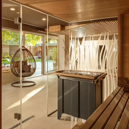 Tree Of Life Hotel 4*