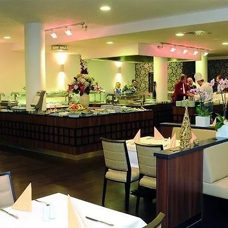 Tree Of Life Hotel